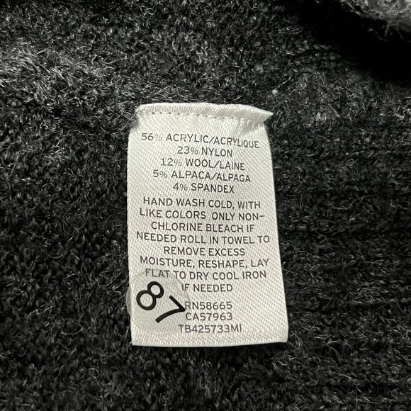 Treasure & Bond Wool Blend Alpaca Cozy V-Neck Sweater Size Large Women
( U 3 ) - Picture 9 of 10